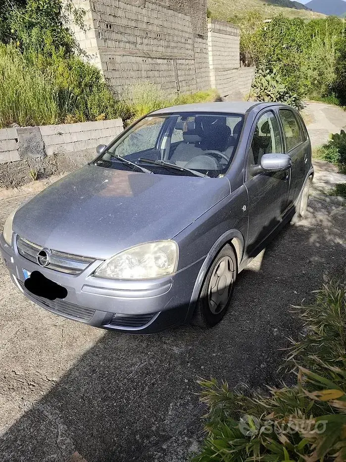 Usata Opel Corsa 2004 Utilitaria