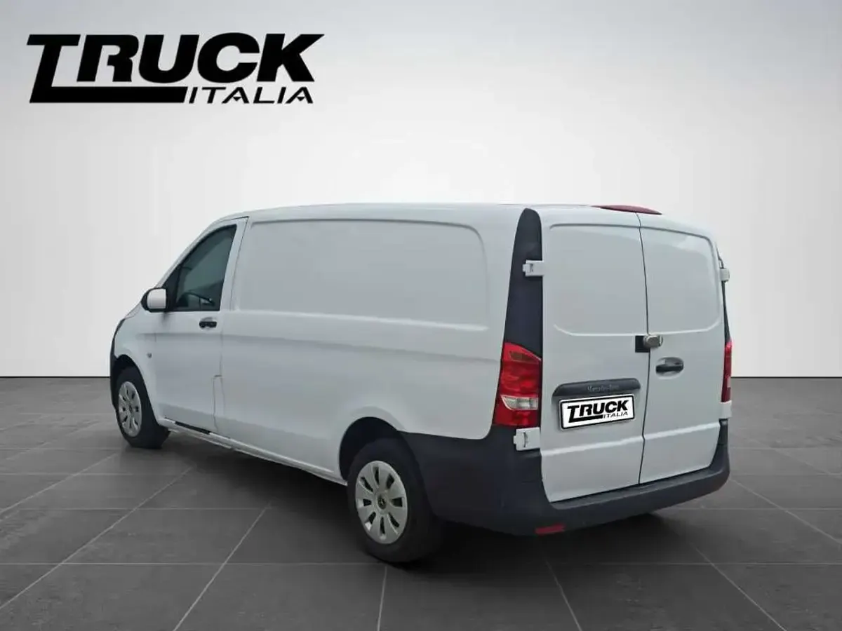 Usata Mercedes Vito 136 CV (100 kW) 2019 Bianco Furgone