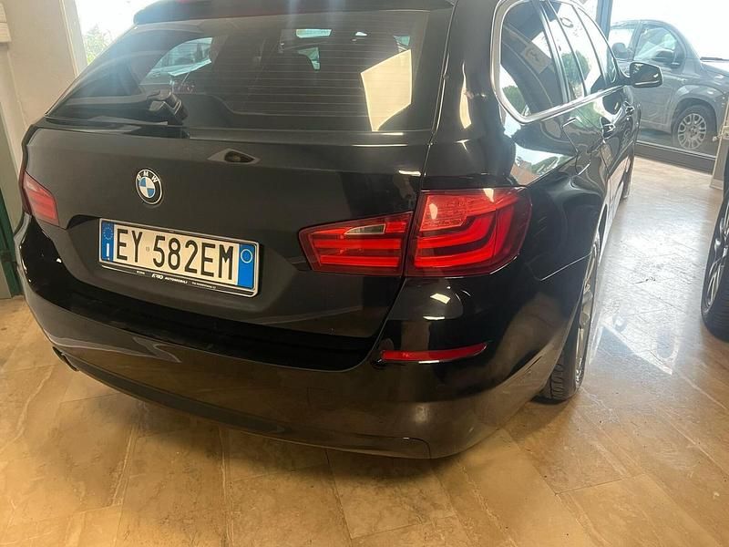 Usata BMW 520 184 CV (135 kW) 2011 Nero Station wagon
