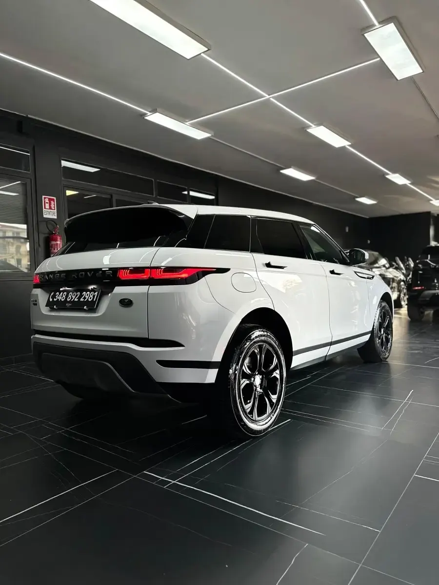 Usata Land Rover Range Rover evoque HSE 150 CV (110 kW) 2019 Bianco SUV
