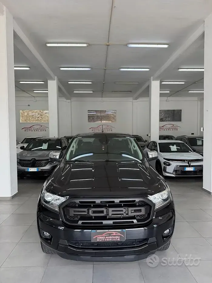 Usata Ford Ranger XLT 170 CV (125 kW) 2023 Nero Pick-up