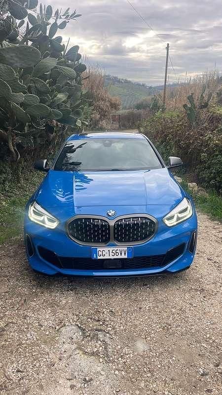 Usata BMW M135 Comfort Edition 306 CV (225 kW) 2021 Blu/azzurro Utilitaria