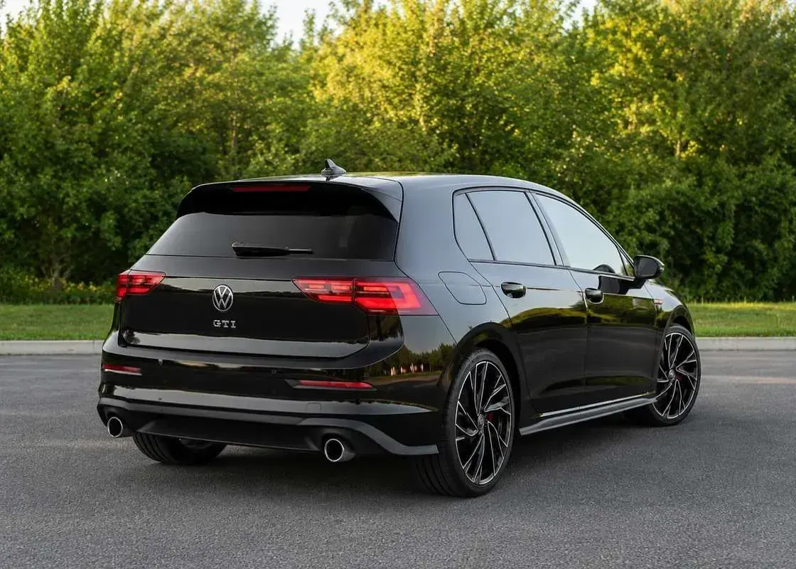 Usata VW Golf VIII GTI 245 CV (180 kW) 2022 Nero Berlina