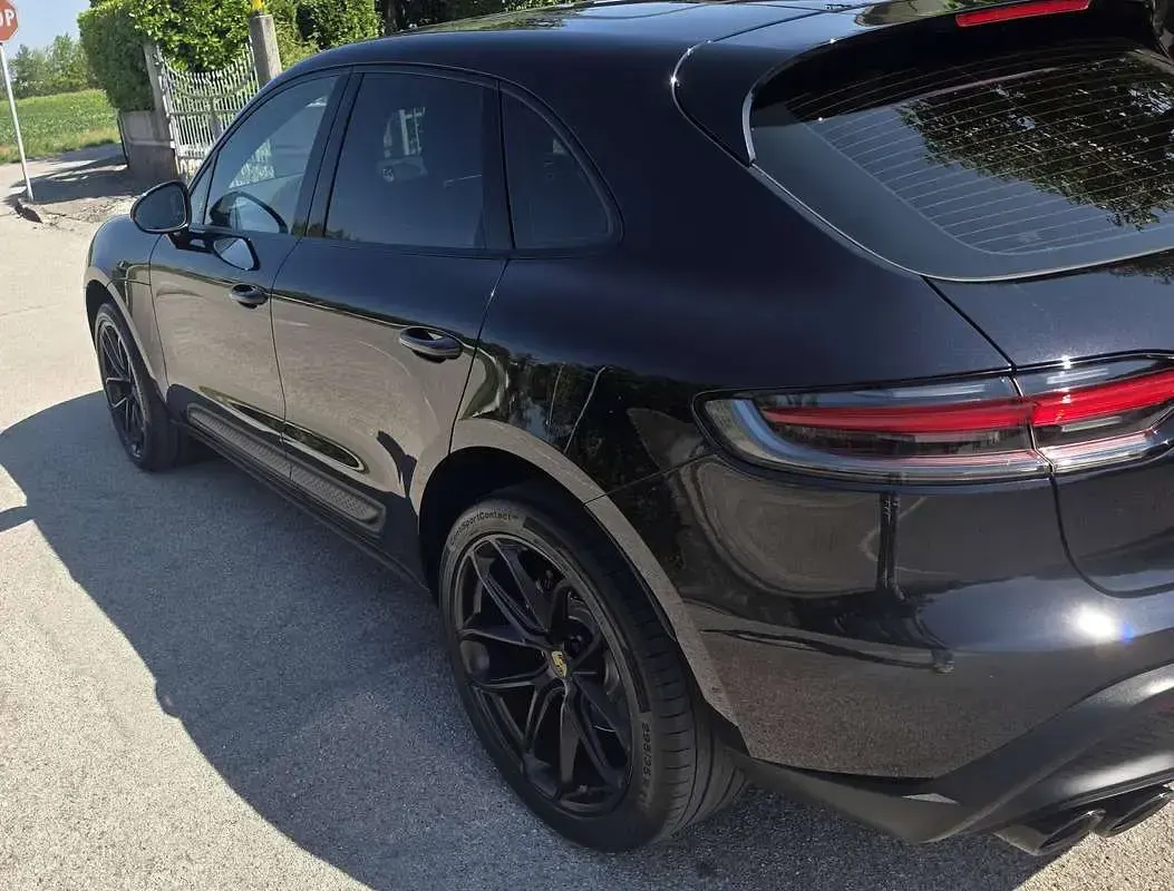 Usata Porsche Macan 265 CV (194 kW) 2021 Nero SUV
