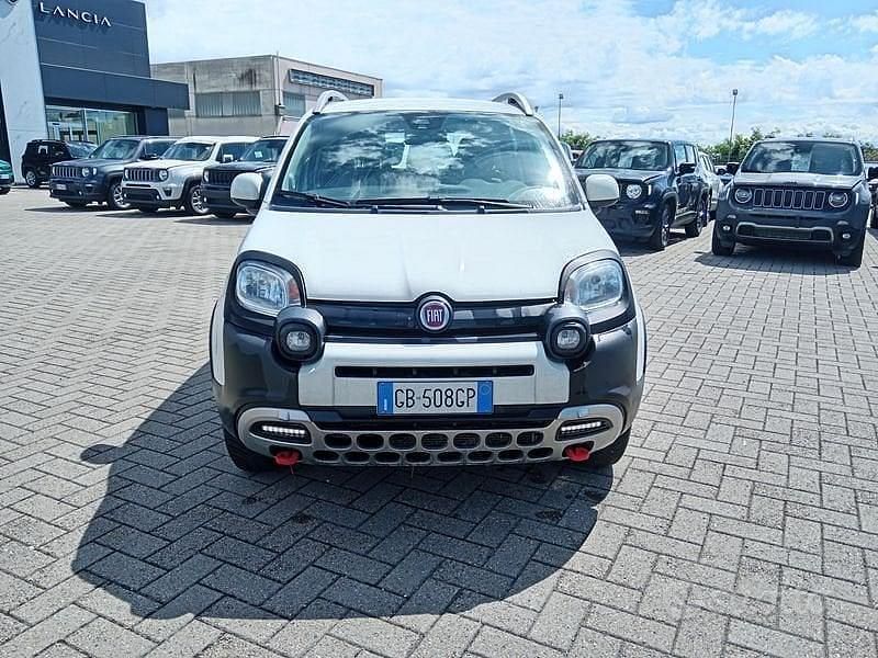 Usata Fiat Panda Cross Cross 85 CV (62 kW) 2020 Bianco Utilitaria