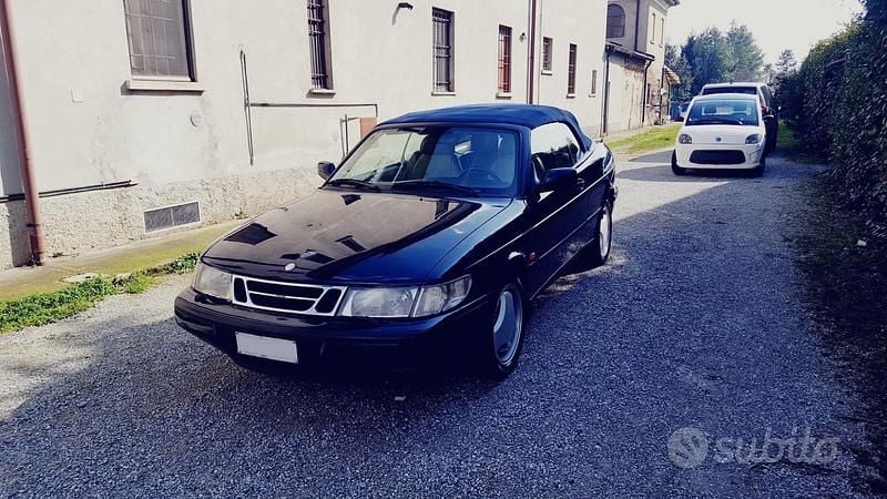 Usata Saab 900 Cabriolet 1997 Blu Cabrio