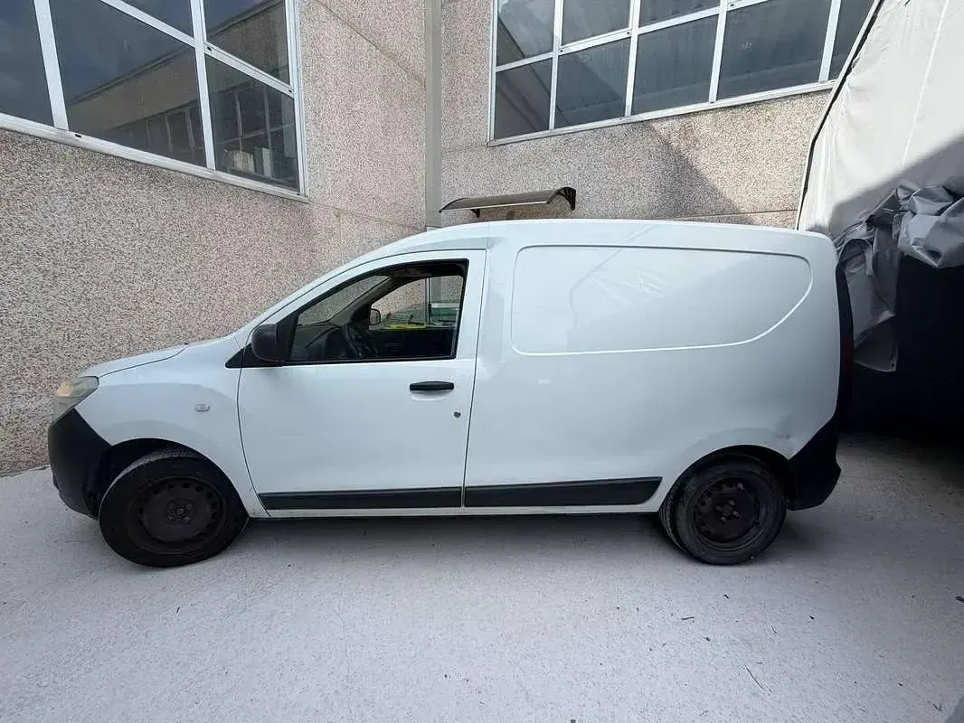 Usata Dacia Dokker Ambiance 75 CV (55 kW) 2018 Bianco Monovolume