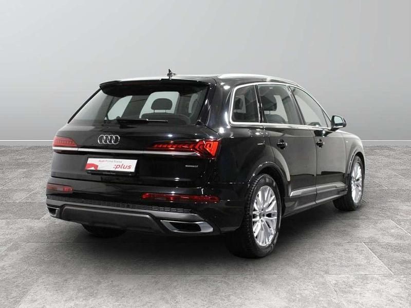 Usata Audi Q7 Sport 286 CV (210 kW) 2022 0e nero mito metallizzato SUV
