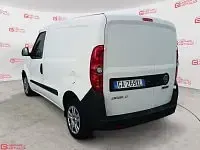 Usata Fiat Doblò Lounge 95 CV (69 kW) 2020 Bianco Monovolume