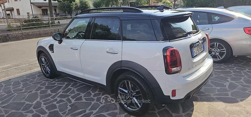Usata Mini Cooper D Countryman 150 CV (110 kW) 2017 Bianco SUV