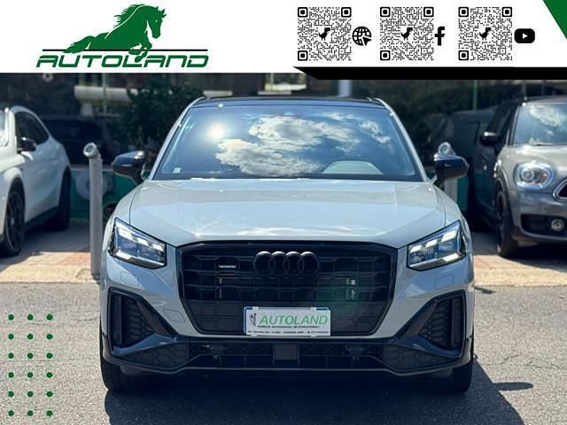 Usata Audi Q2 Ambiente 190 CV (139 kW) 2022 Grigio SUV