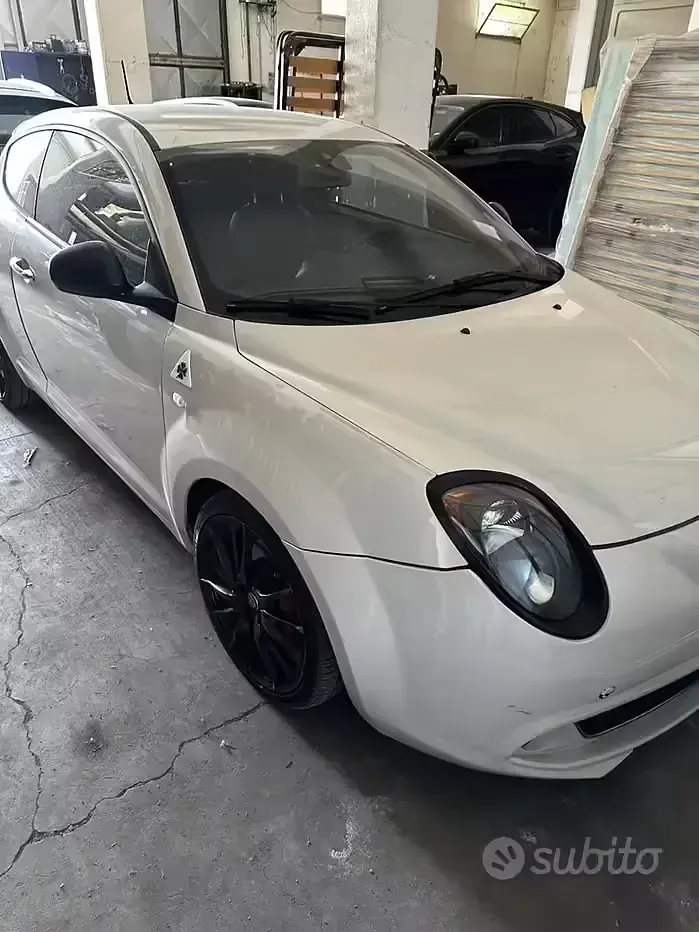 Usata Alfa Romeo MiTo 170 CV (125 kW) 2010 Marrone Utilitaria