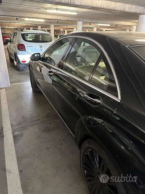 Usata Mercedes S320 235 CV (172 kW) 2008 Nero Berlina
