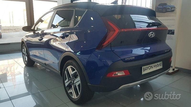 Usata Hyundai Bayon 100 CV (73 kW) 2024 Rosso SUV