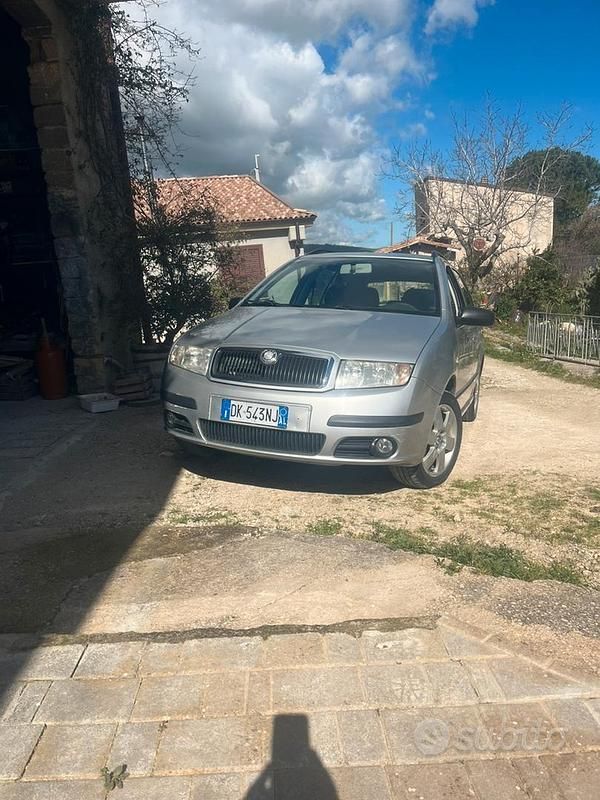 Usata Skoda Fabia 75 CV (55 kW) 2007 Grigio Station wagon