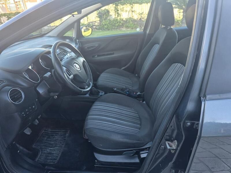 Usata Fiat Punto Evo Dynamic 69 CV (50 kW) 2011 Grigio Utilitaria