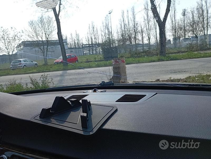 Usata BMW 320 163 CV (119 kW) 2005 Nero Berlina