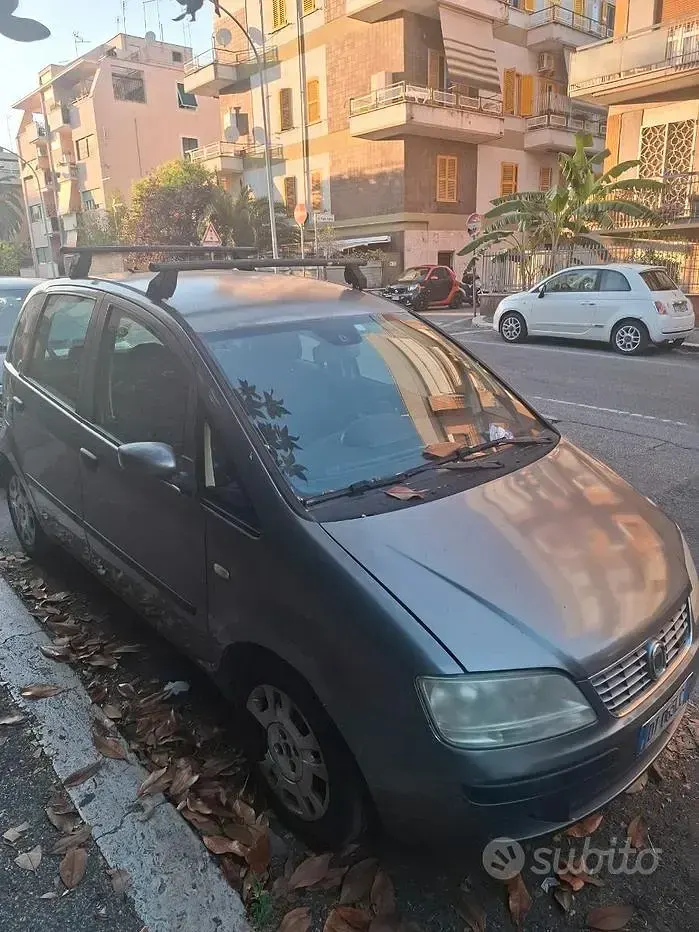 Usata Fiat Idea 70 CV (51 kW) 2009 Marrone Monovolume