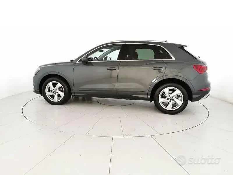 Usata Audi Q3 Advanced 150 CV (110 kW) 2025 Grigio SUV