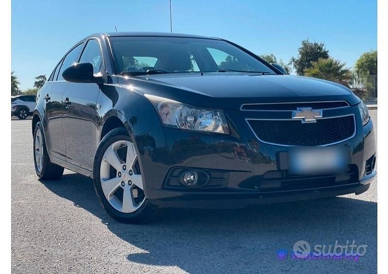 Nero Usata 2011 Chevrolet Cruze LT Tre volumi | 3000 € (Ottimo prezzo) - Immagine 1/4