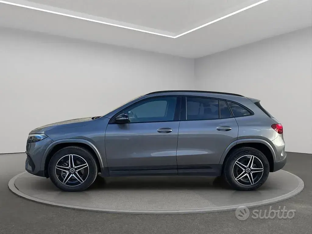 Usata Mercedes EQA250+ Premium 94 kW (129 CV) 2025 Grigio SUV