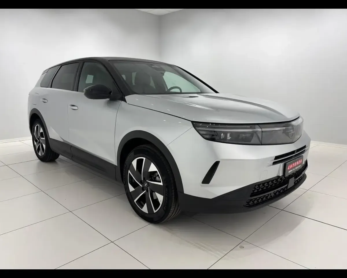 Usata Opel Grandland X 136 CV (100 kW) 2025 Argento SUV