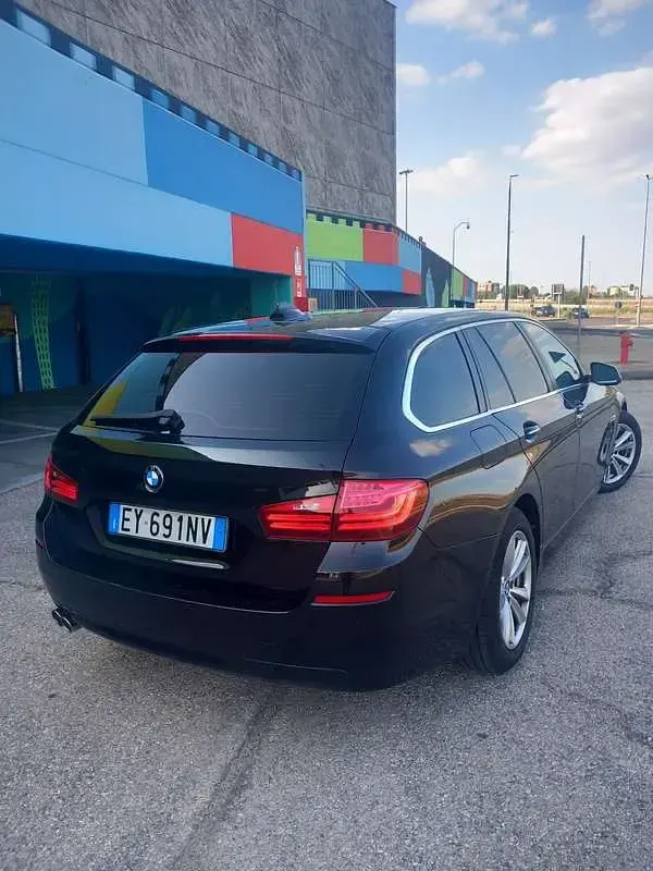 Usata BMW 520 190 CV (139 kW) 2015 Nero Station wagon