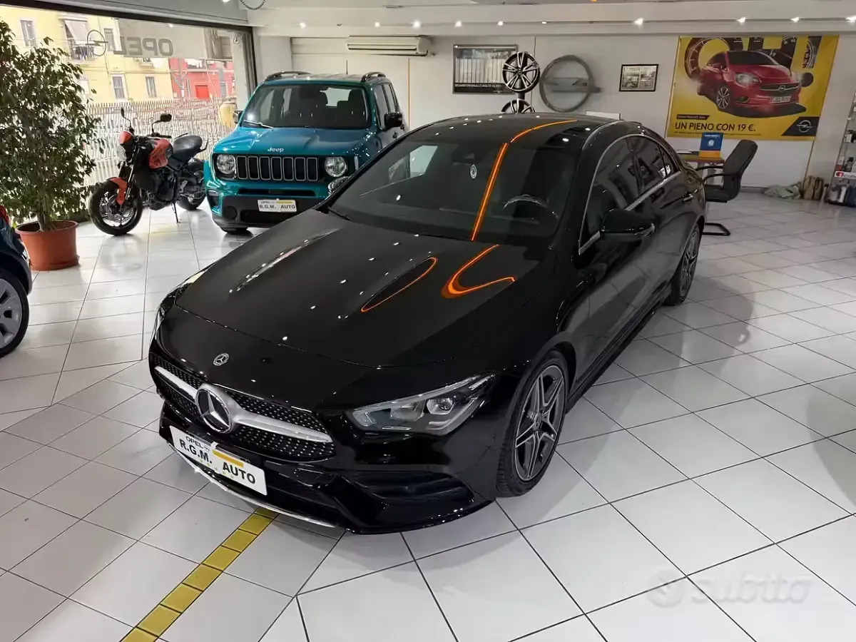 Usata Mercedes CLA200 Premium 150 CV (110 kW) 2023 Nero Berlina