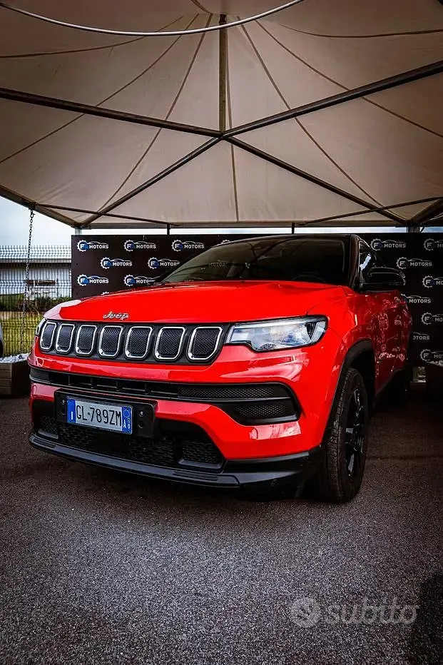 Usata Jeep Compass 131 CV (96 kW) 2023 Rosso SUV