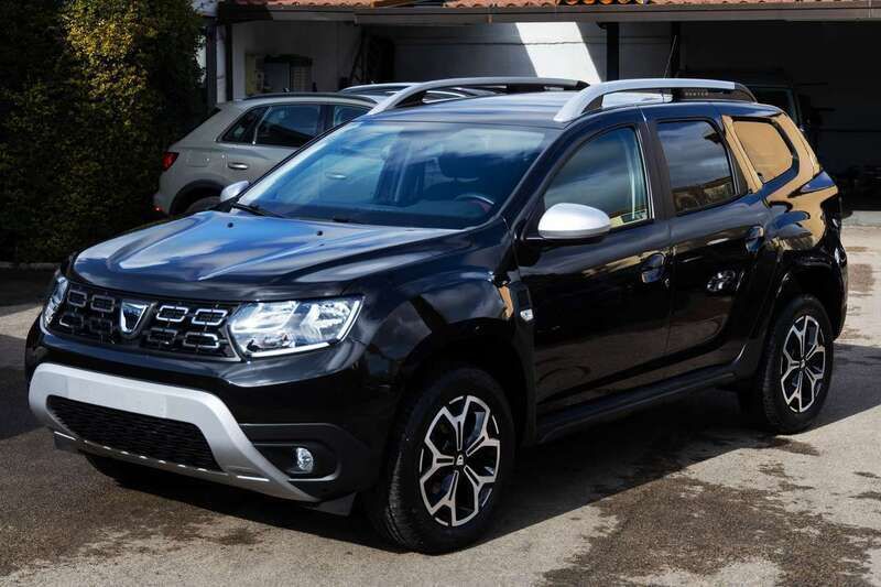Nero Usata 2020 Dacia Duster Prestige SUV | 17.500 € (Cara) - Immagine 1/4