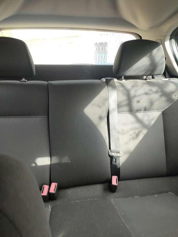 Usata Opel Astra Edition 101 CV (74 kW) 1998 Grigio Berlina