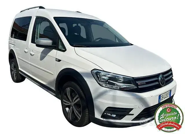 Usata VW Caddy 122 CV (89 kW) 2020 Bianco Monovolume