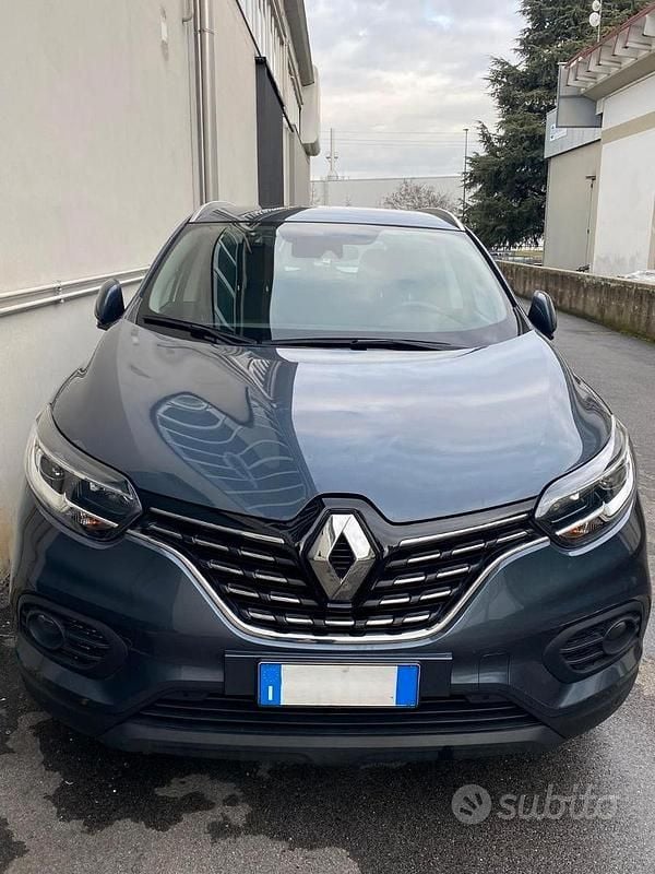 Usata Renault Kadjar Business 116 CV (85 kW) 2021 Grigio SUV