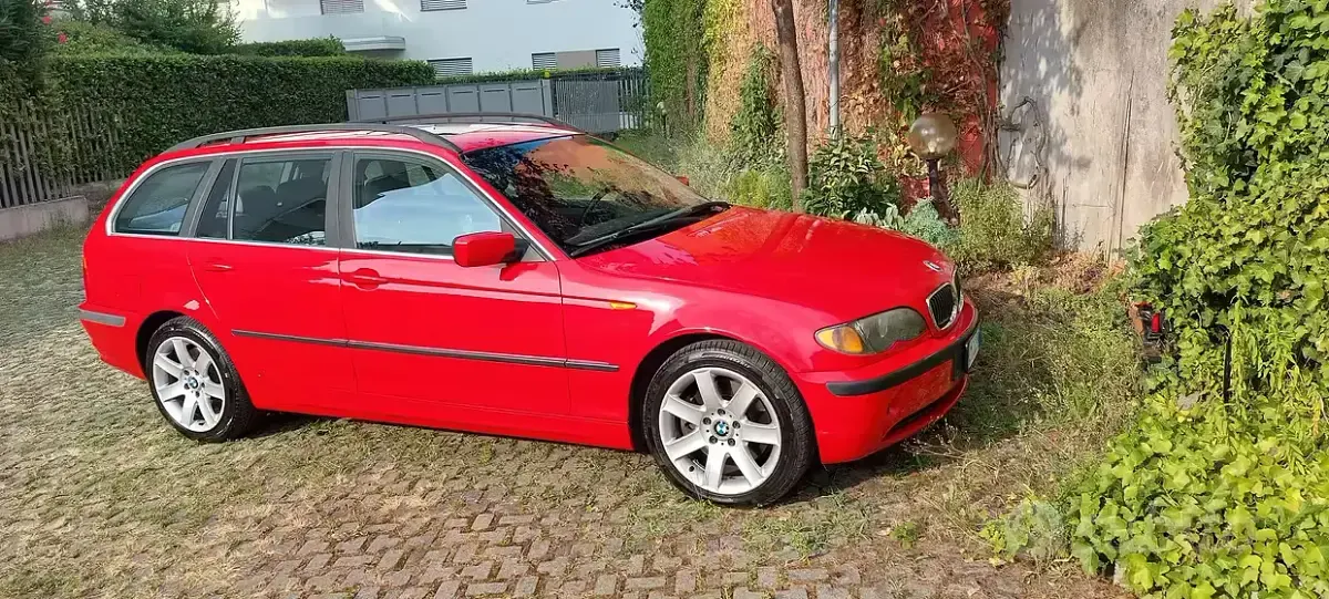 Usata BMW 330 204 CV (150 kW) 2004 Rosso Station wagon