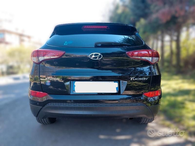 Gebraucht Hyundai Tucson Xpossible 116 PS (85 kW) 2017 Schwarz SUV