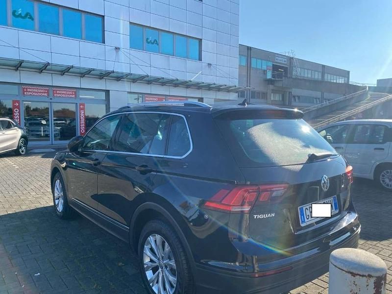 Usata VW Tiguan Elegance 150 CV (110 kW) 2020 Nero SUV