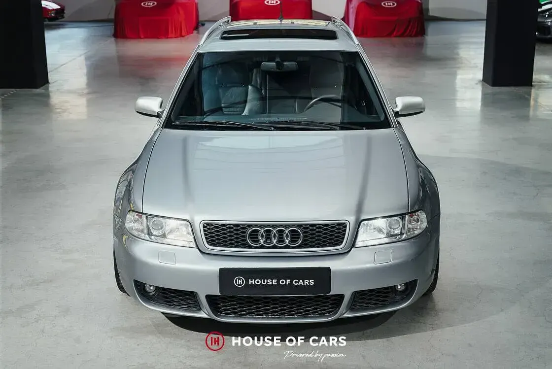 Usata Audi RS4 Comfort 381 CV (280 kW) 2001 Argento Station wagon