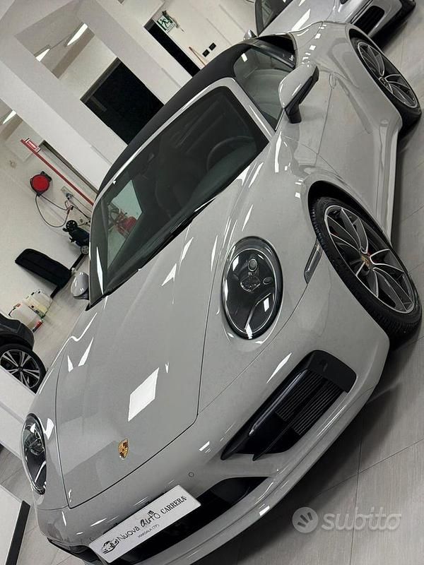 Usata Porsche 911 Targa 4 450 CV (330 kW) 2023 Bianco Cabrio