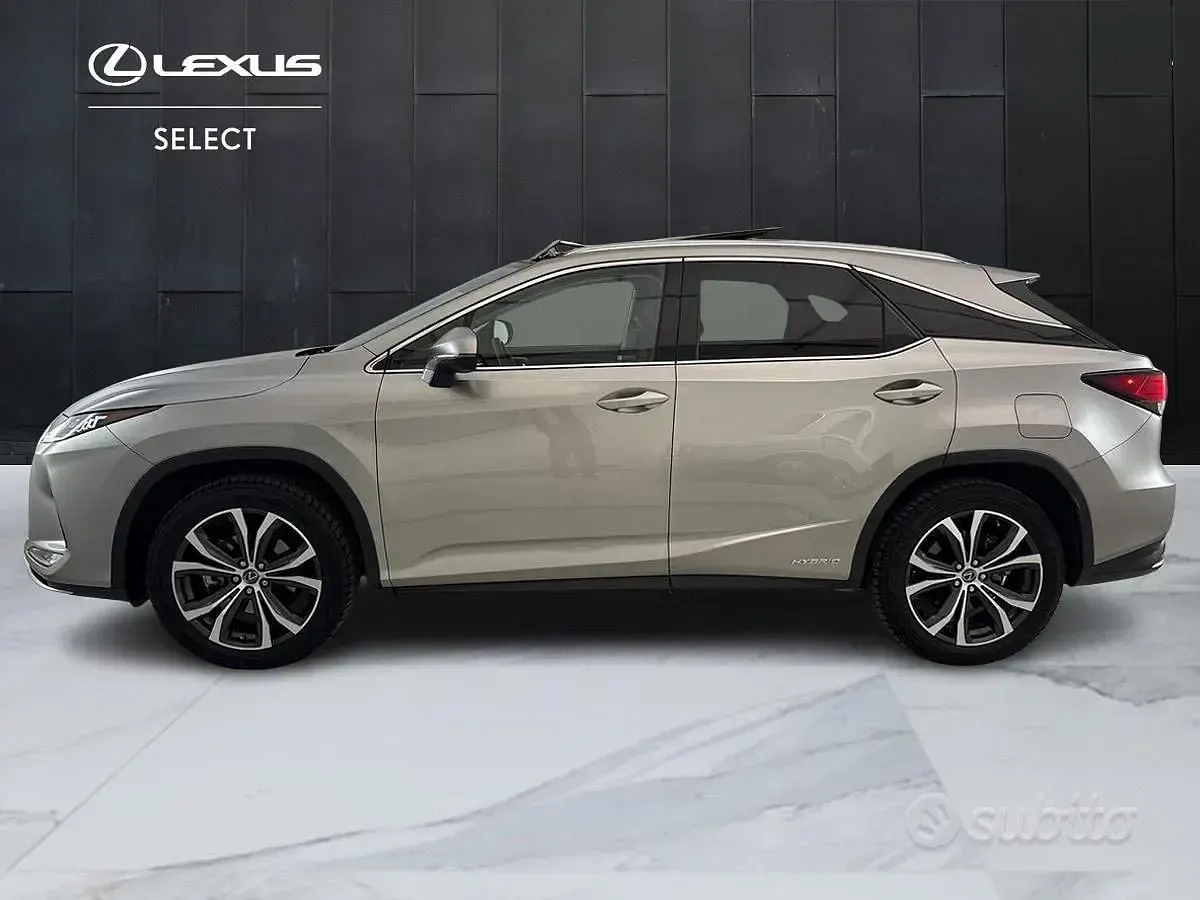 Usata Lexus RX450h Luxury Line 2022 SUV