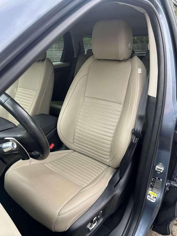 Usata Land Rover Discovery Sport R-Dynamic 163 CV (119 kW) 2021 Grigio SUV