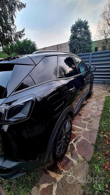 Usata Peugeot 3008 GTi 130 CV (95 kW) 2022 Nero SUV