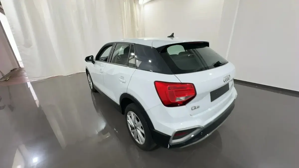 Usata Audi Q2 Advanced Plus 150 CV (110 kW) 2023 Bianco SUV