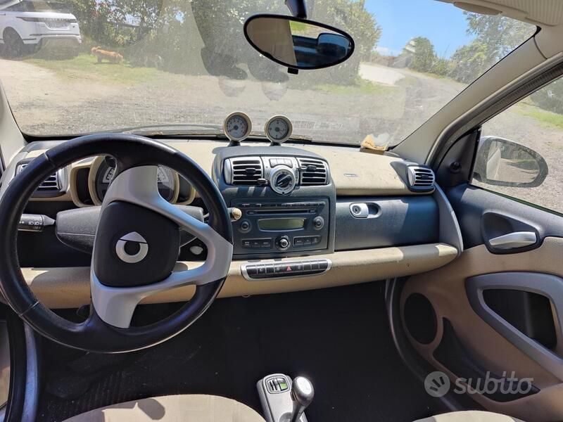 Usata Smart ForTwo Coupé 71 CV (52 kW) 2009 Utilitaria