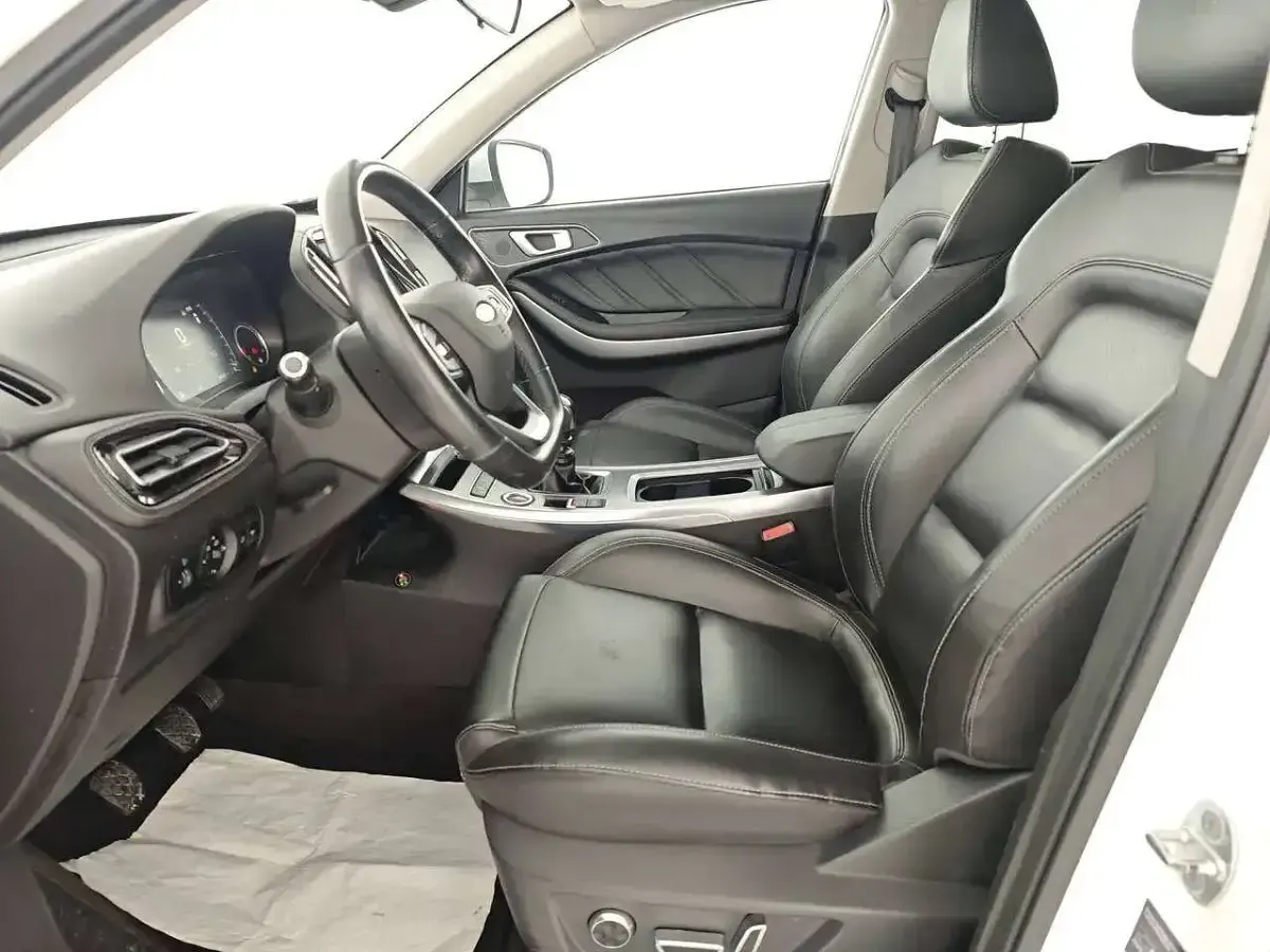 Usata DR F35 156 CV (114 kW) 2022 Vari colori SUV