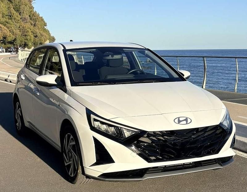 Usata Hyundai i20 101 CV (74 kW) 2024 Utilitaria