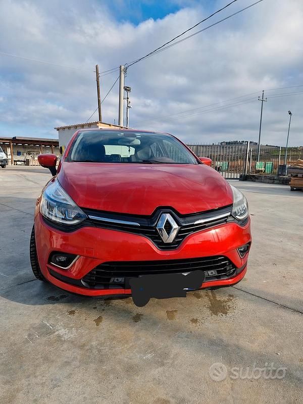 Usata Renault Clio IV 90 CV (66 kW) 2016 Rosso Berlina