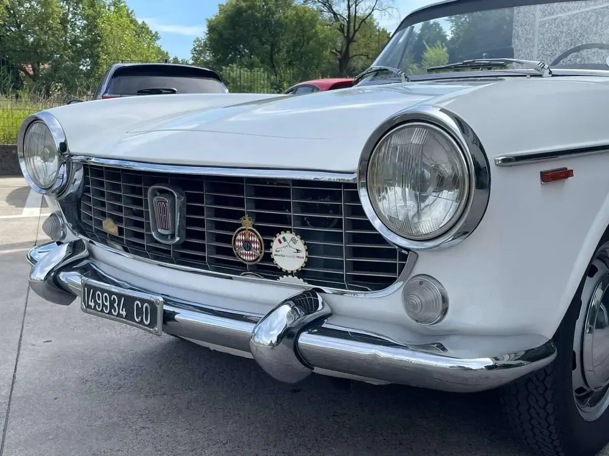 Usata Fiat 1500 72 CV (52 kW) 1965 Bianco Cabrio