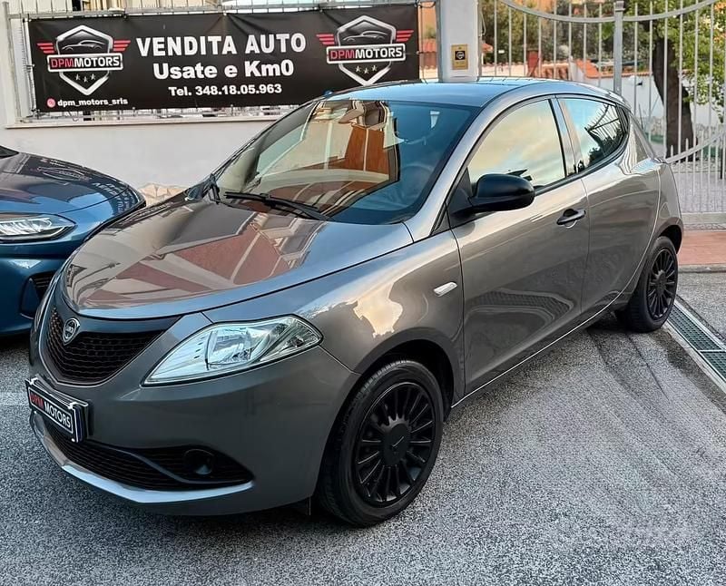 Usata Mitsubishi Space Star Intense 71 CV (52 kW) 2021 Bianco Utilitaria