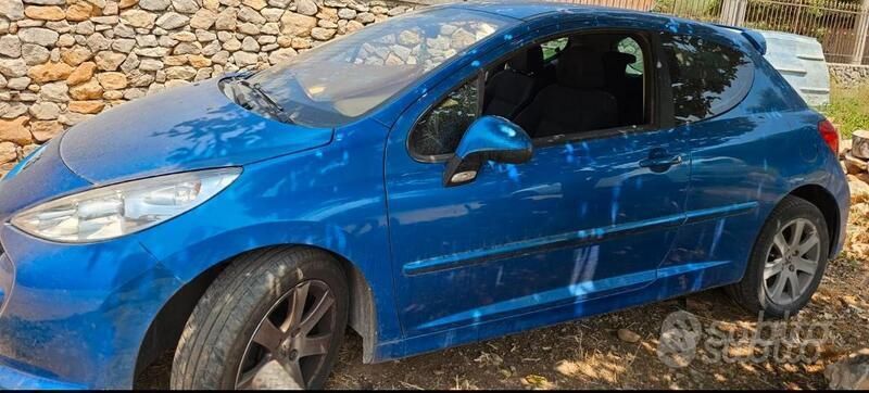 Usata Peugeot 207 2007 Blu Berlina