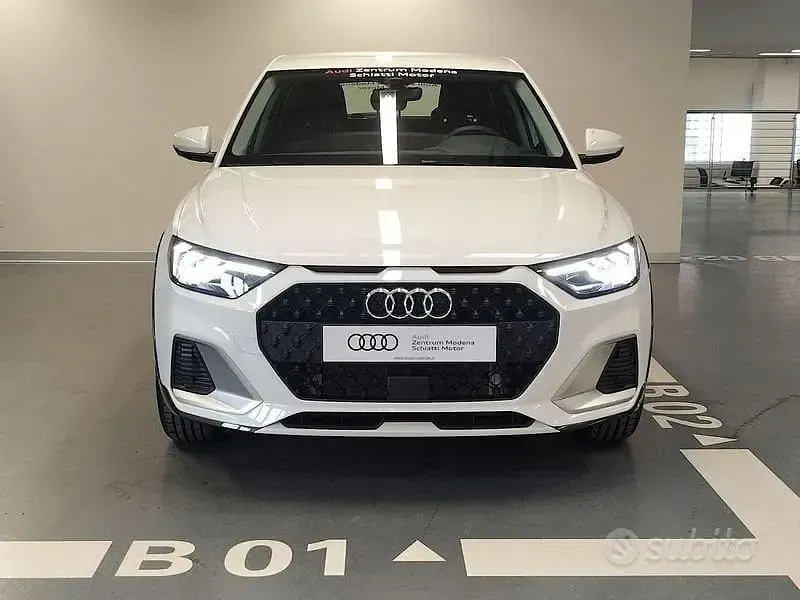 Nuova Audi A1 Business 116 CV (85 kW) 2026 Bianco cortina SUV